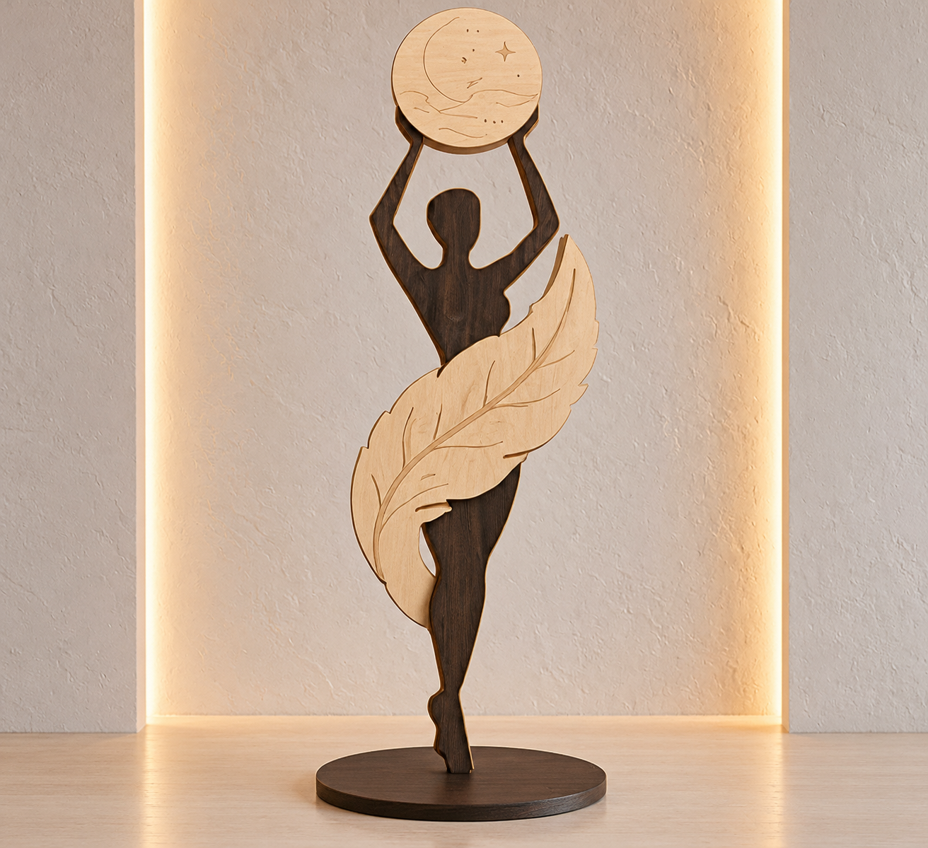 Statuetă Decorativă 3D din Lemn – Femeie cu Lună și Pană - imagine galerie