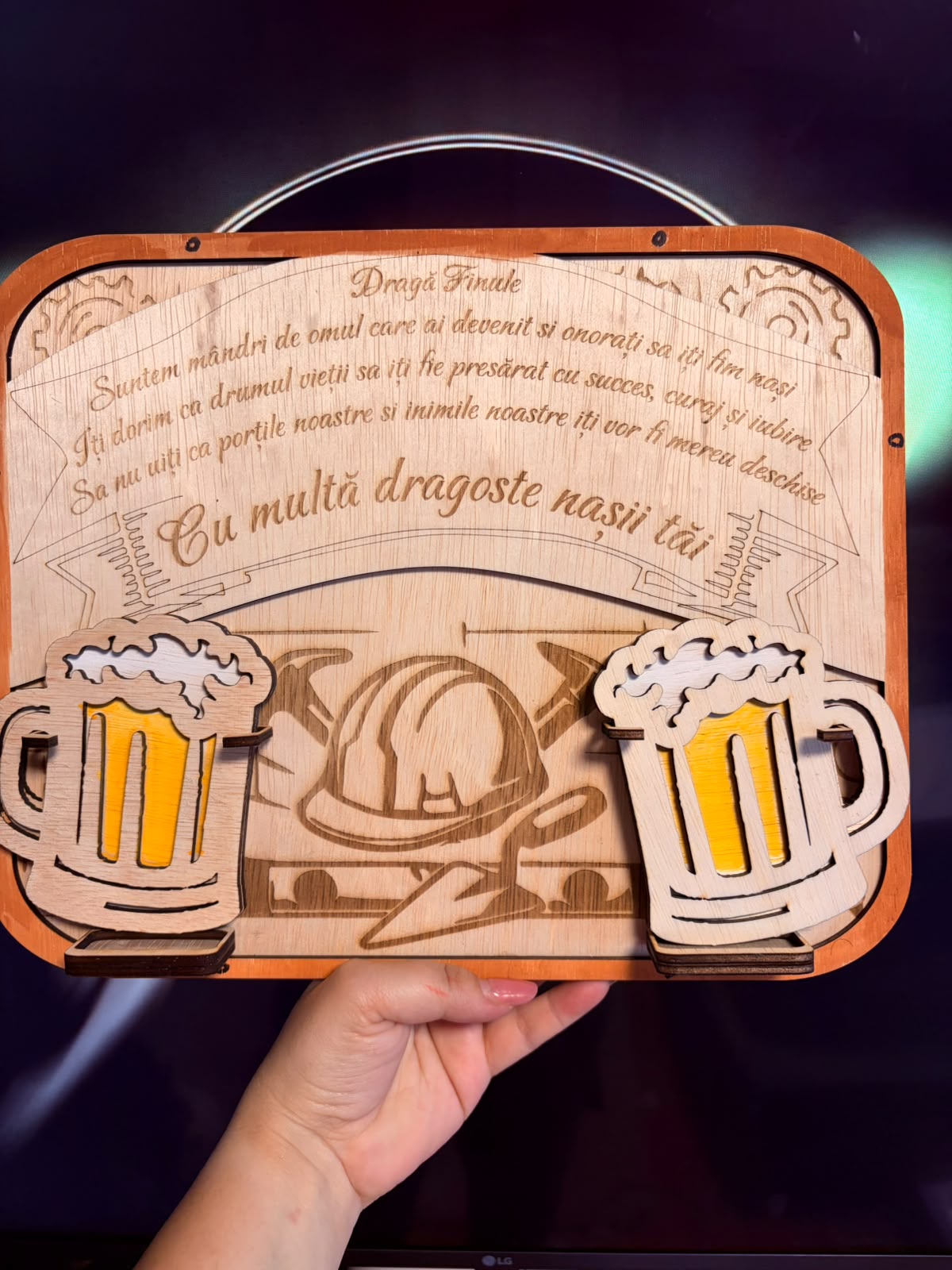 Suport Decorativ Hibrid din Lemn (Laser & 3D) – Cadou Emoționant pentru Fin de la Nași - imagine galerie