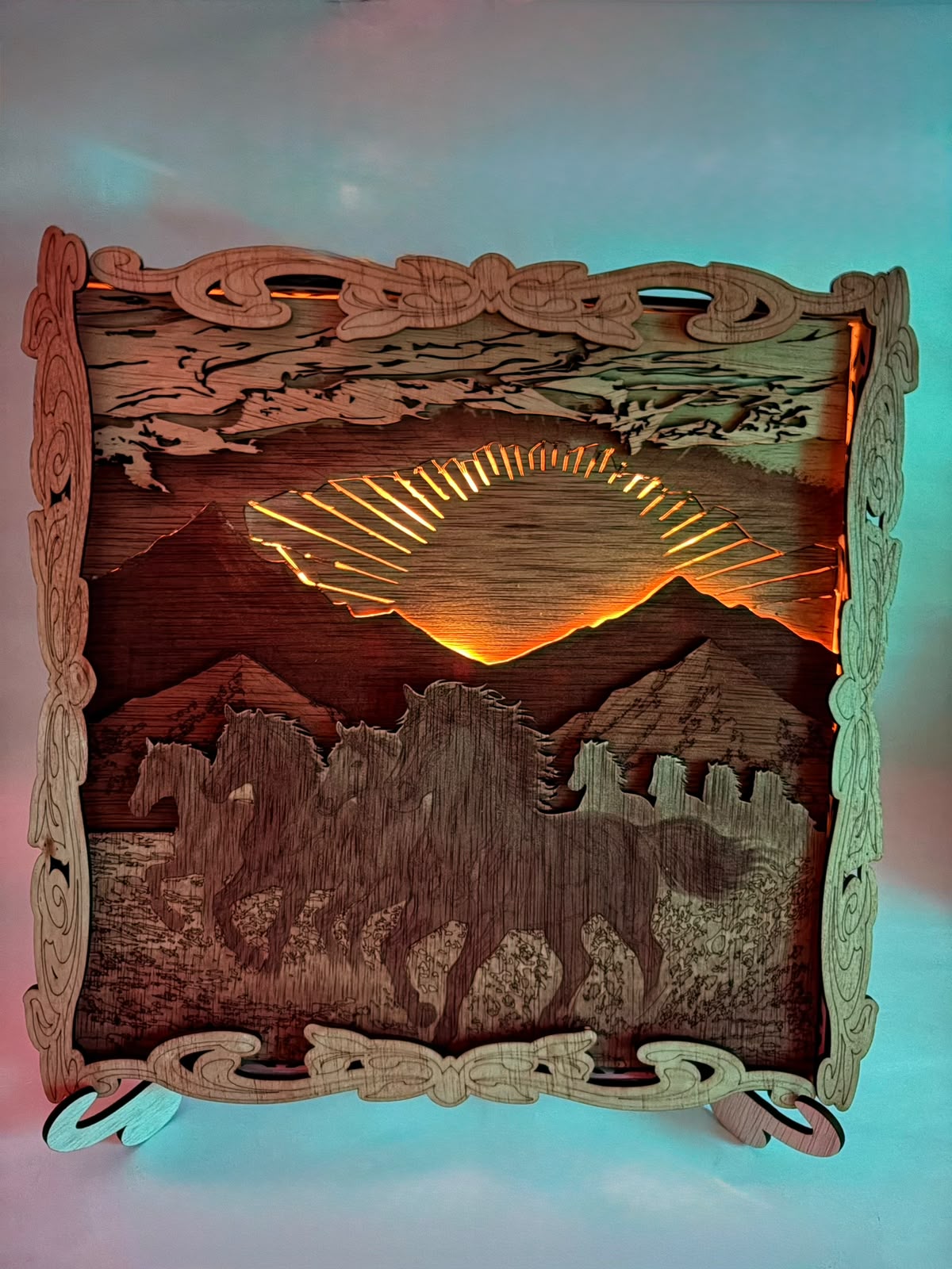 Tablou Decorativ 3D Multistrat din Lemn cu Iluminare Ambientară - imagine galerie