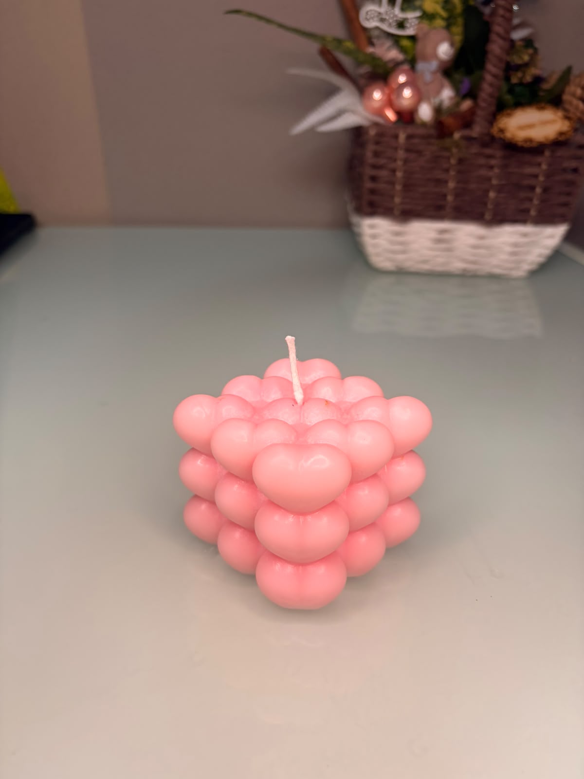Lumânare Handmade Model Cub cu Inimioare / Bubble Candle roz – Kasem Studio - imagine galerie