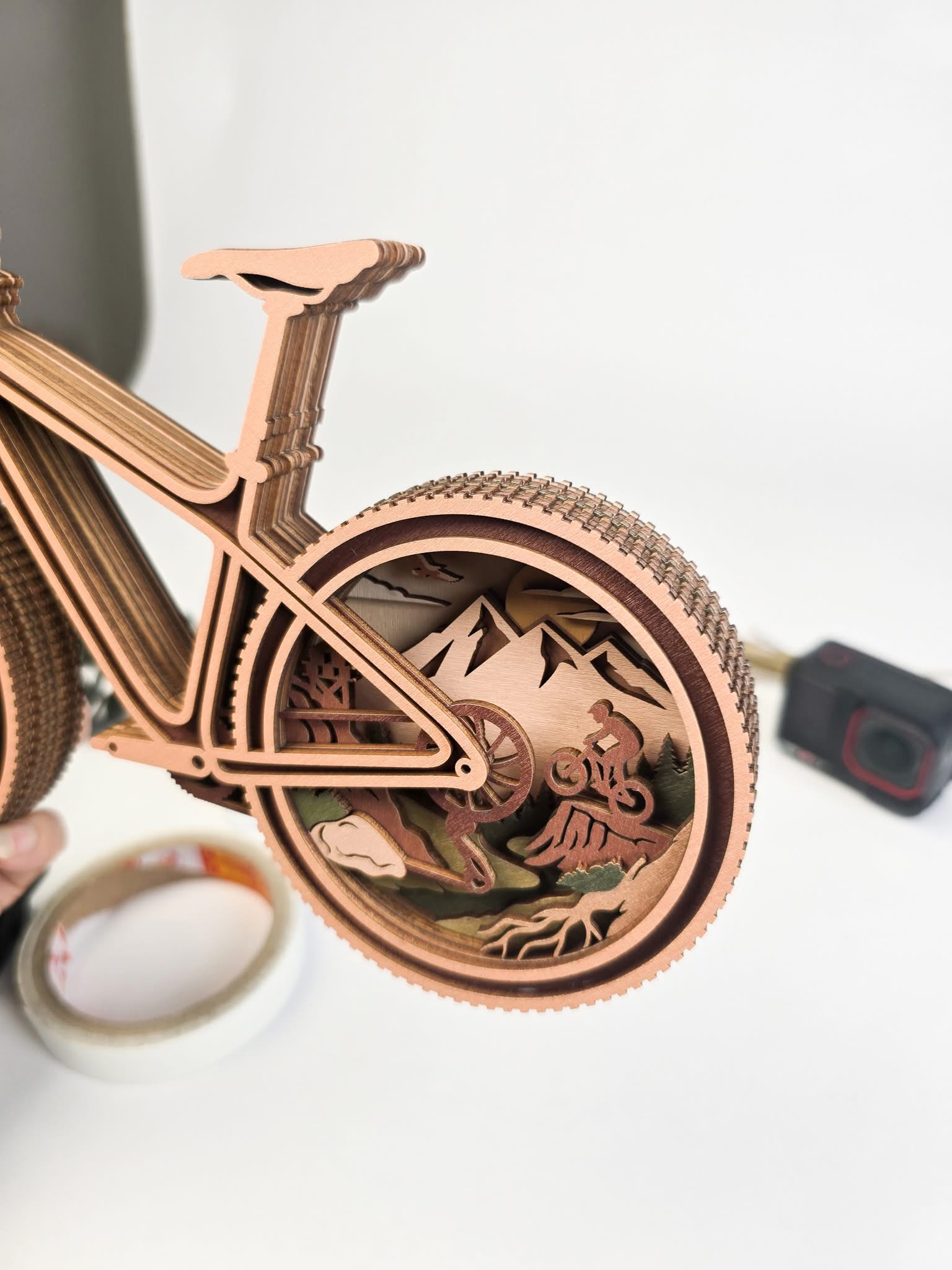 Decorațiune 3D din Lemn – Bicicletă Mountain Bike & Peisaj Montan - imagine galerie