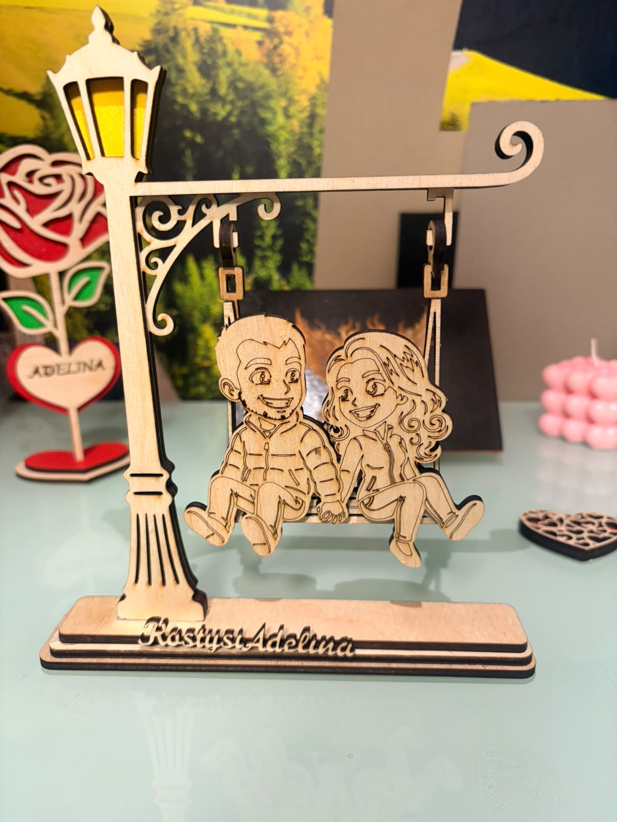 Leagan Decorativ Personalizat din Lemn cu Leagăn și Nume - imagine galerie