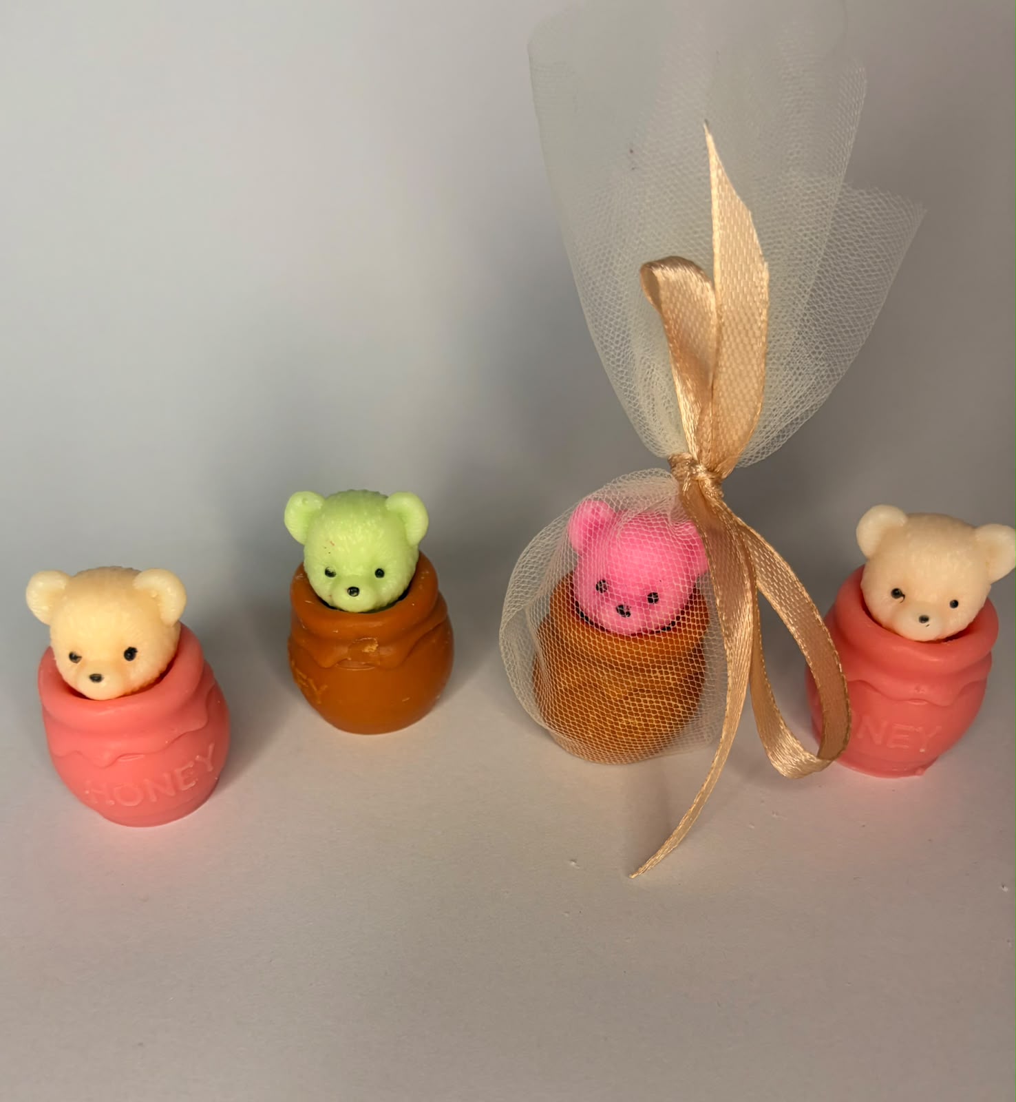Colecție Mărturii Handmade – Lumânări și Figurine Personalizate pentru Botez și Evenimente – Kasem Studio - imagine galerie