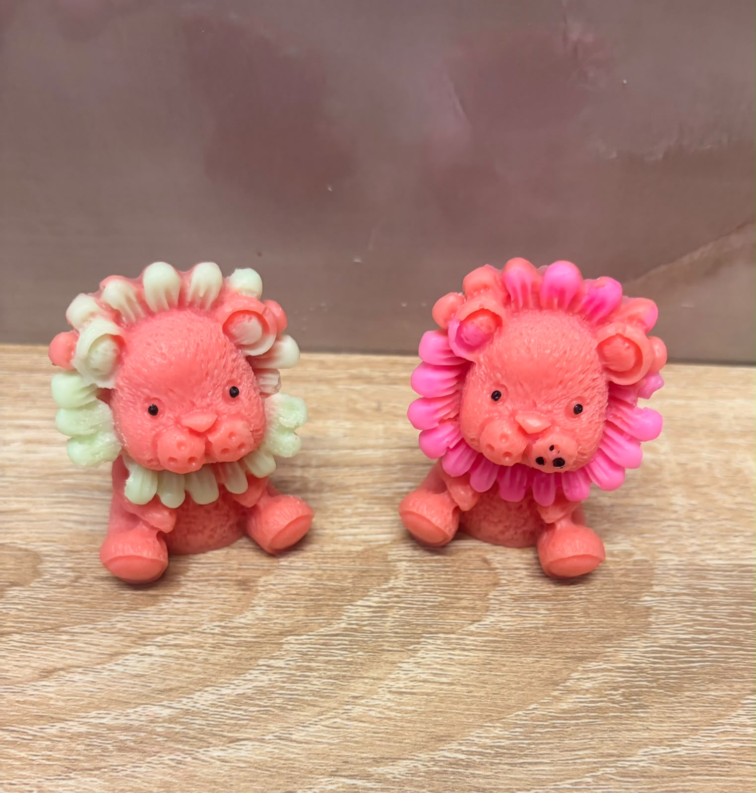 Colecție Mărturii Handmade – Lumânări și Figurine Personalizate pentru Botez și Evenimente – Kasem Studio - imagine galerie
