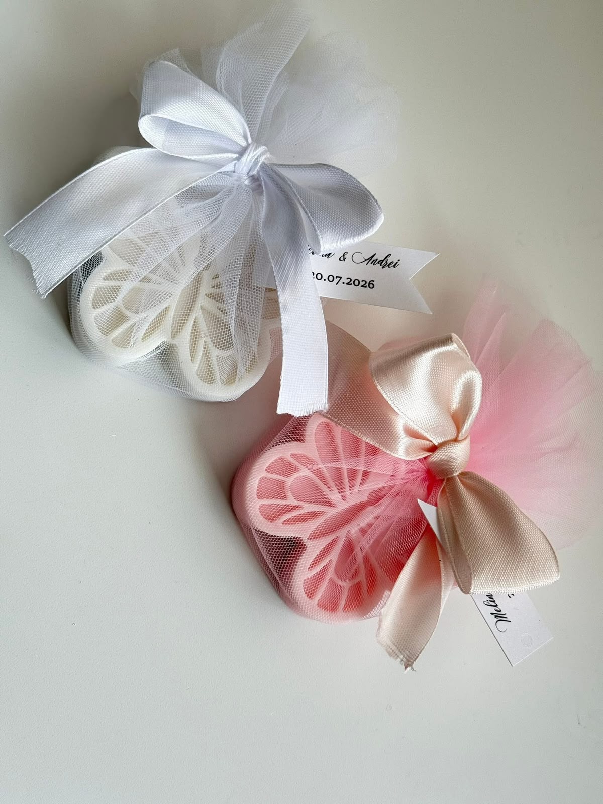 Colecție Mărturii Handmade – Lumânări și Figurine Personalizate pentru Botez și Evenimente – Kasem Studio - imagine galerie