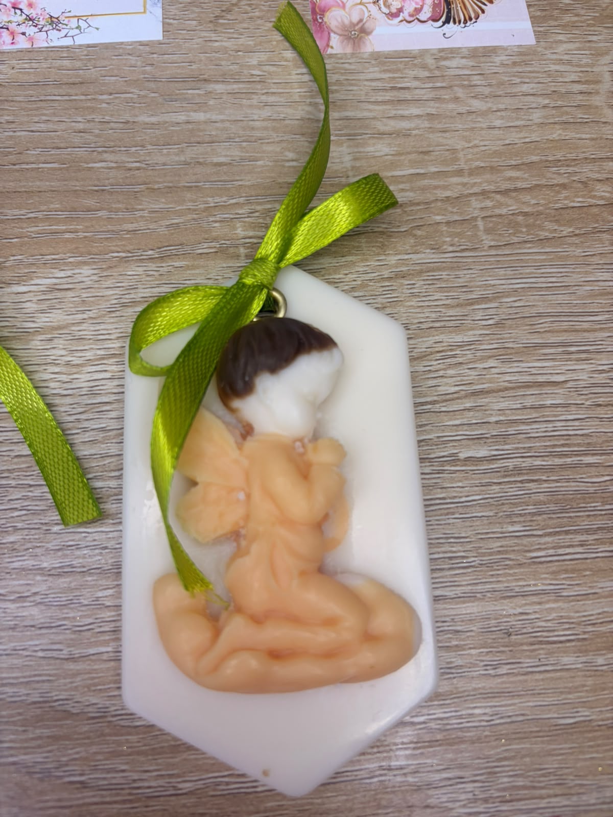Colecție Mărturii Handmade – Lumânări și Figurine Personalizate pentru Botez și Evenimente – Kasem Studio - imagine galerie