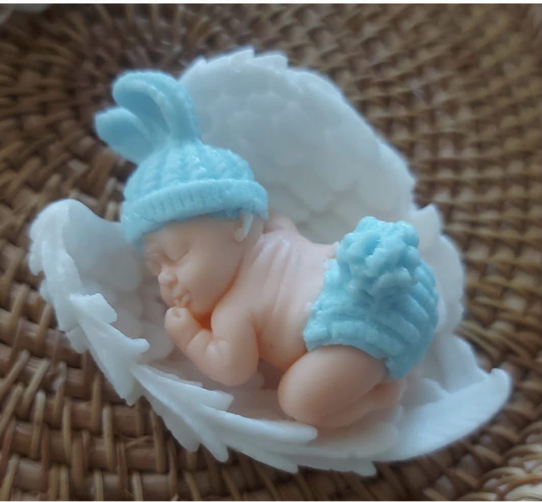 Colecție Mărturii Handmade – Lumânări și Figurine Personalizate pentru Botez și Evenimente – Kasem Studio - imagine galerie