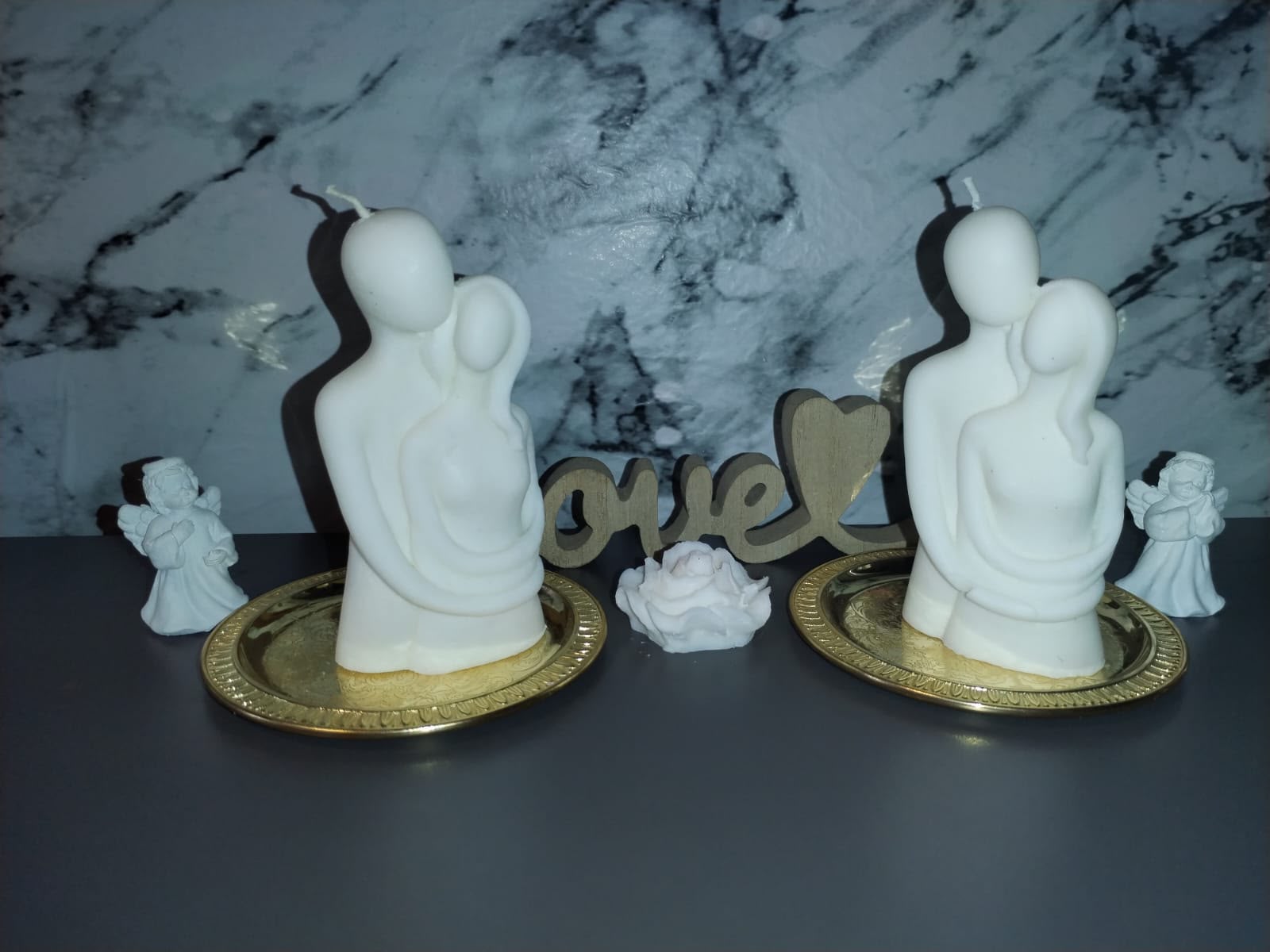 Lumânare Handmade Model Cuplu Îmbrățișat – Kasem Studio - imagine galerie