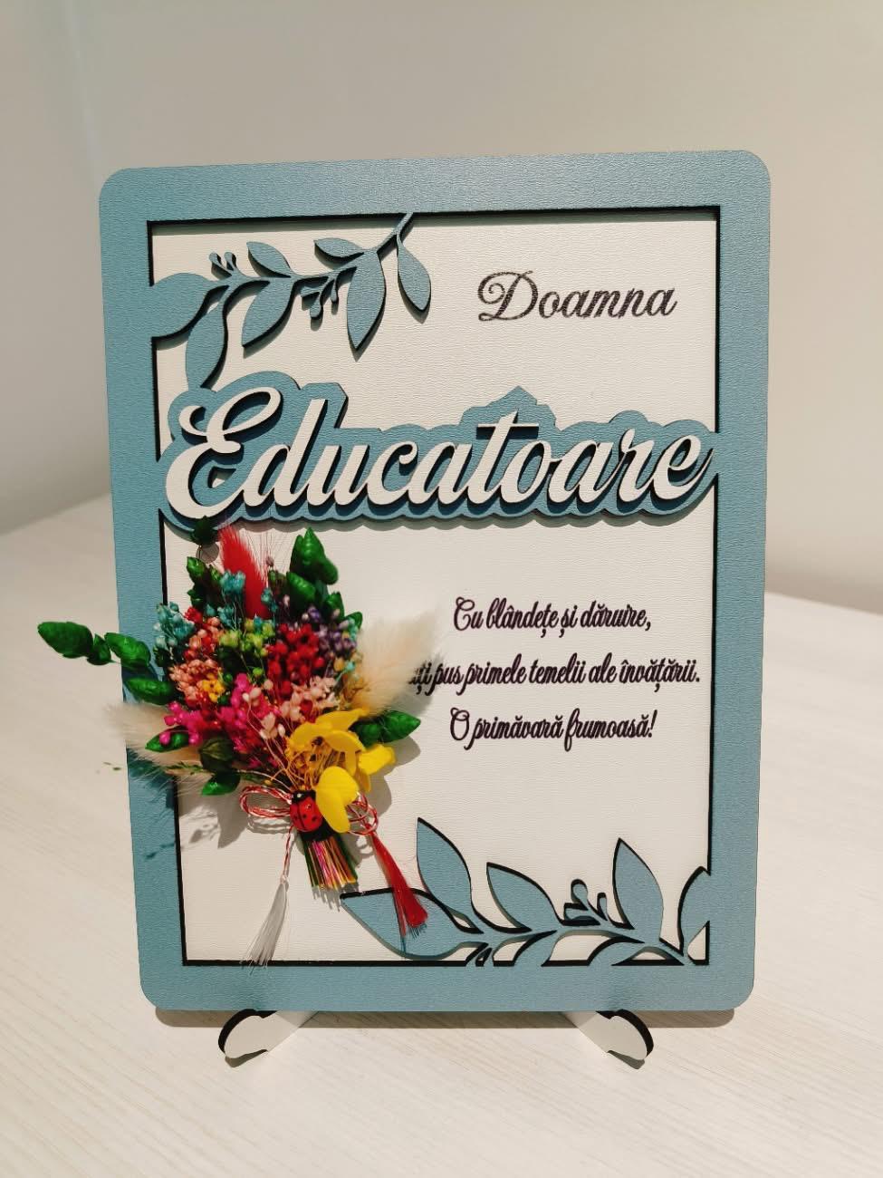 Leagan Decorativ Personalizat din Lemn cu Leagăn și Nume - imagine galerie