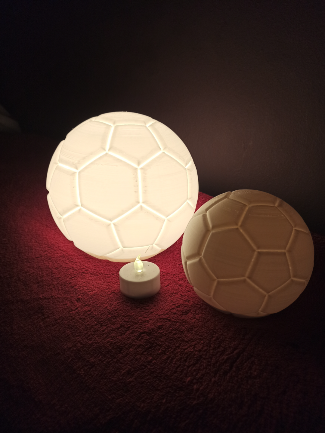 Minge de Fotbal Luminoasă 3D – Decorațiune pentru Pasionații de Fotbal